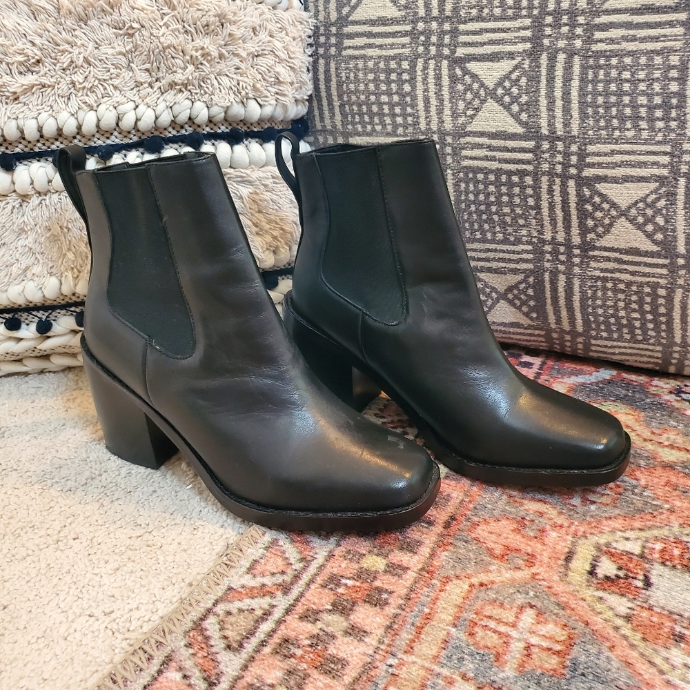 Design Lab chunky chelsea boots - NEVER WORN